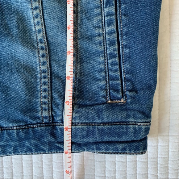 Springfield jean jacket from Spain. Size 4. - Picture 7 of 8